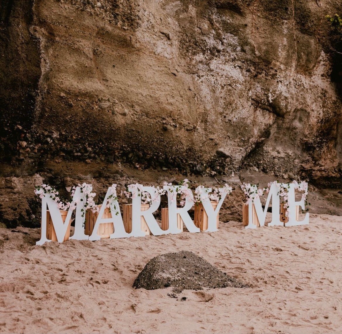 Marry Me Signage