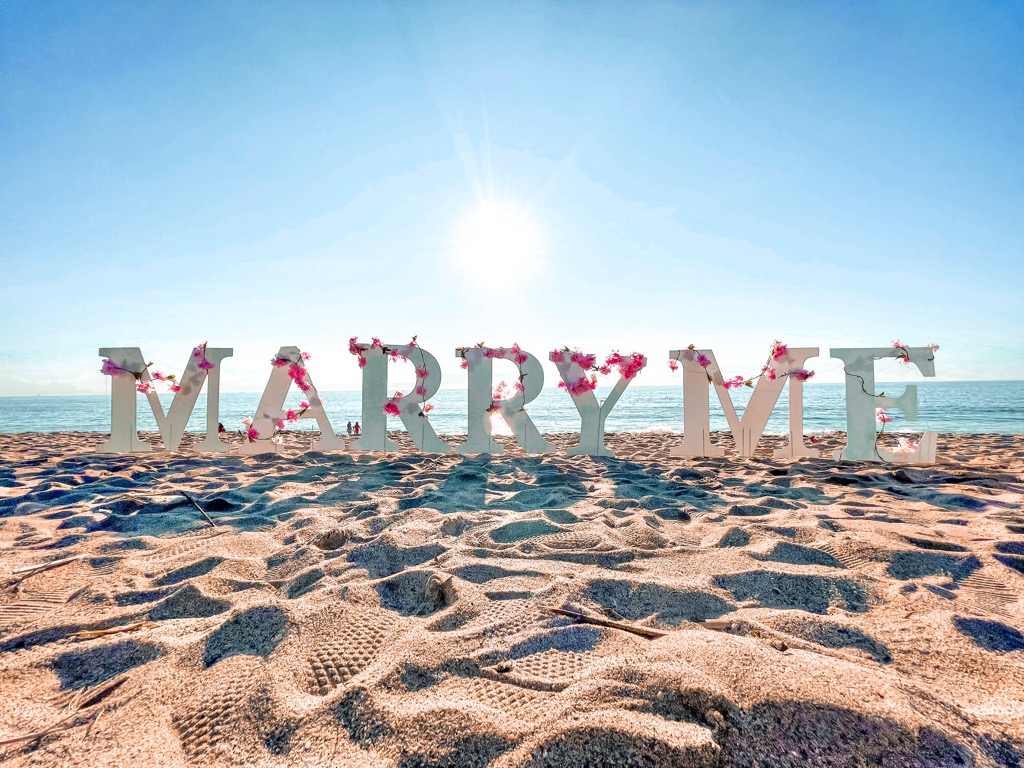 Marry Me sign for proposal set ups